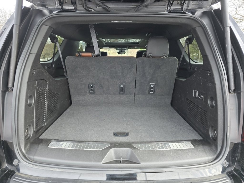 Used 2023 GMC Yukon XL Denali Ultimate image 16