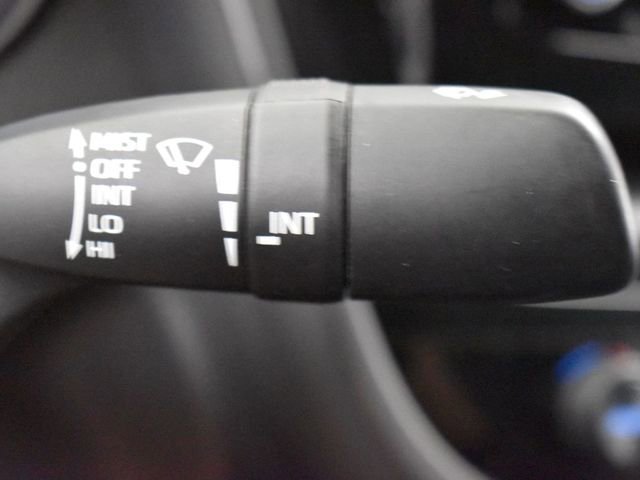 Used 2021 Toyota Camry SE image 28