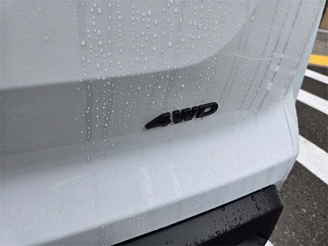 Used 2025 Nissan Pathfinder Rock Creek image 14