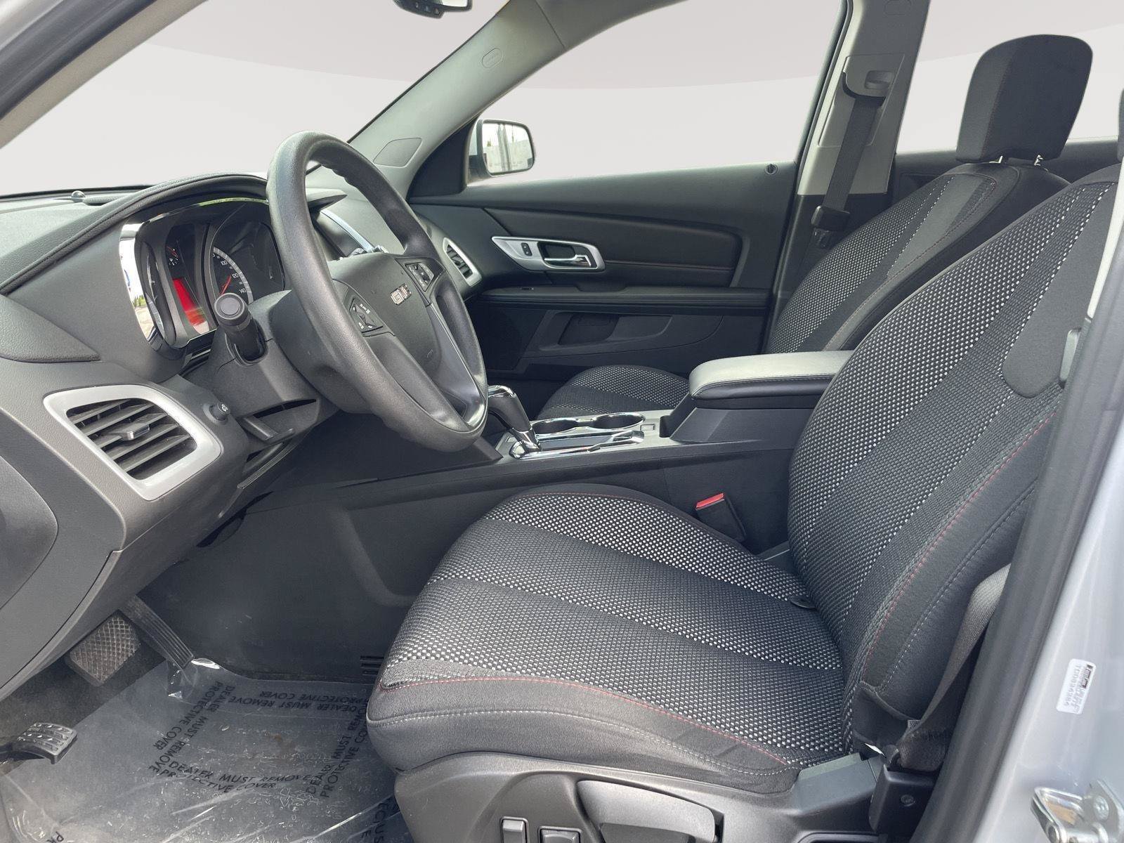 Used 2017 GMC Terrain SLE FWD image 21