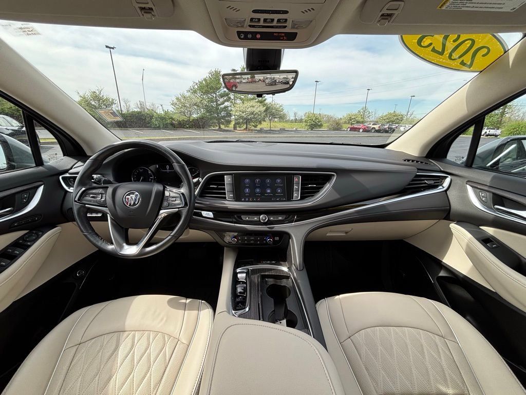 Used 2023 Buick Enclave Avenir w/ Trailering Package, 5000 lbs. FWD image 29