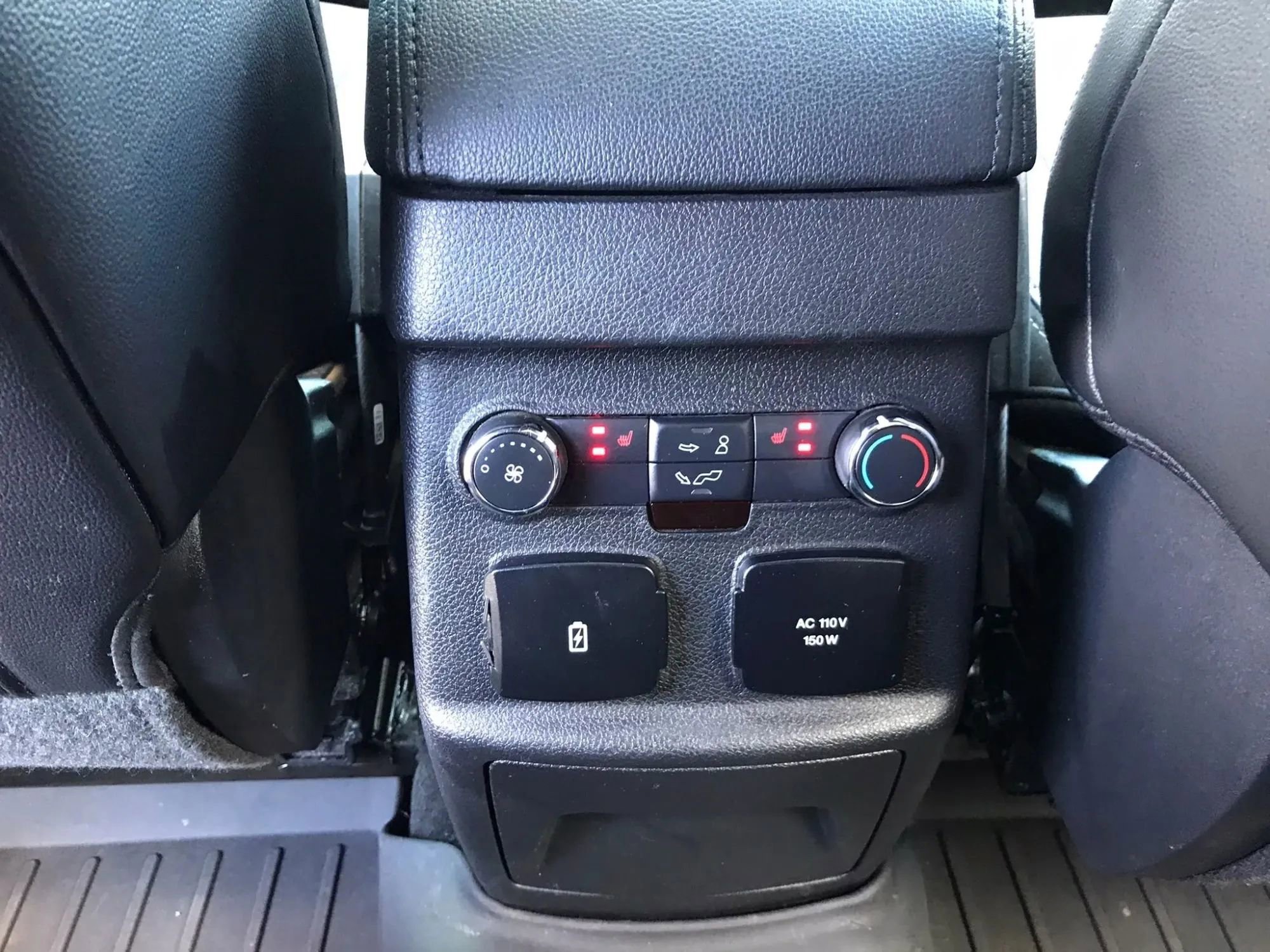 Used 2017 Ford Explorer Limited w/ Equipment Group 301A AWD/4WD image 37