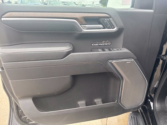 Used 2026 Chevrolet Silverado 1500 High Country w/ High Country Premium Package AWD/4WD image 13