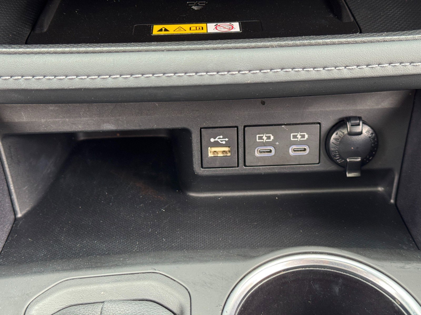 Used 2024 Toyota Highlander XLE image 29