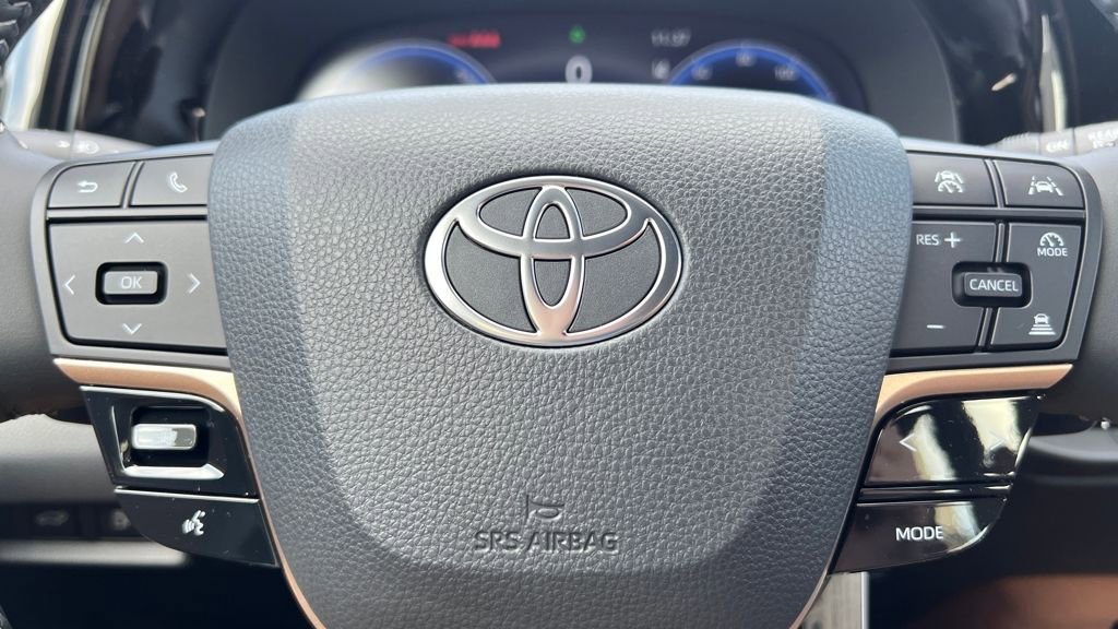 New 2026 Toyota Crown Signia AWD/4WD image 31