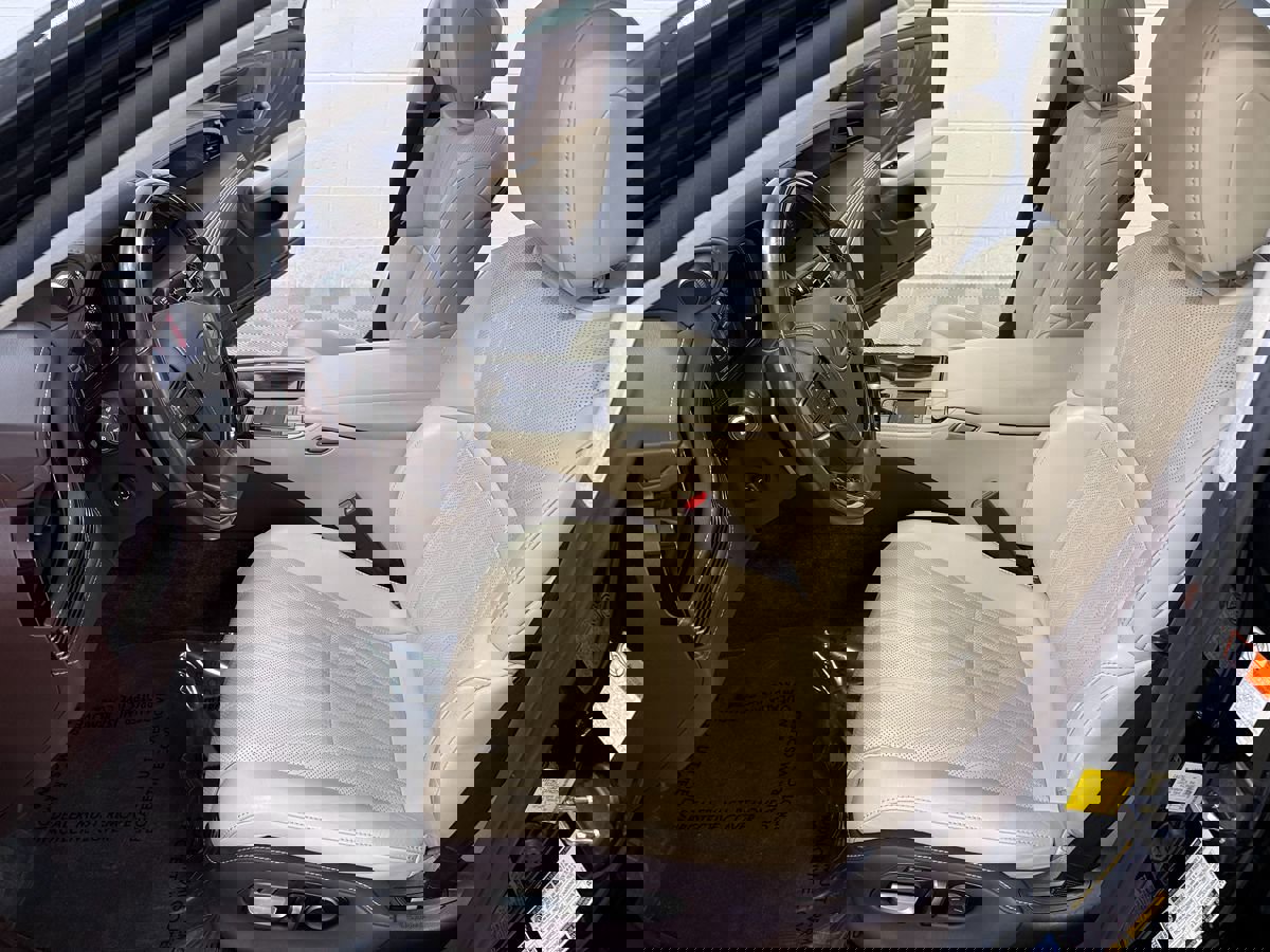 Used 2019 Lexus LS 500 AWD image 11