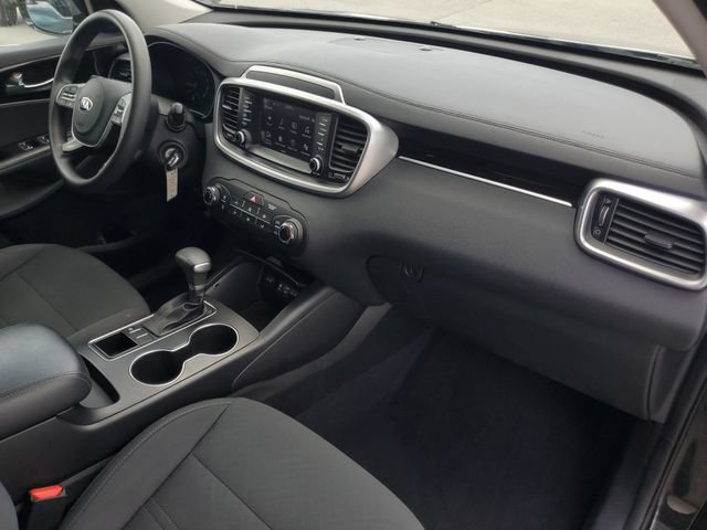 Used 2020 Kia Sorento L FWD image 17