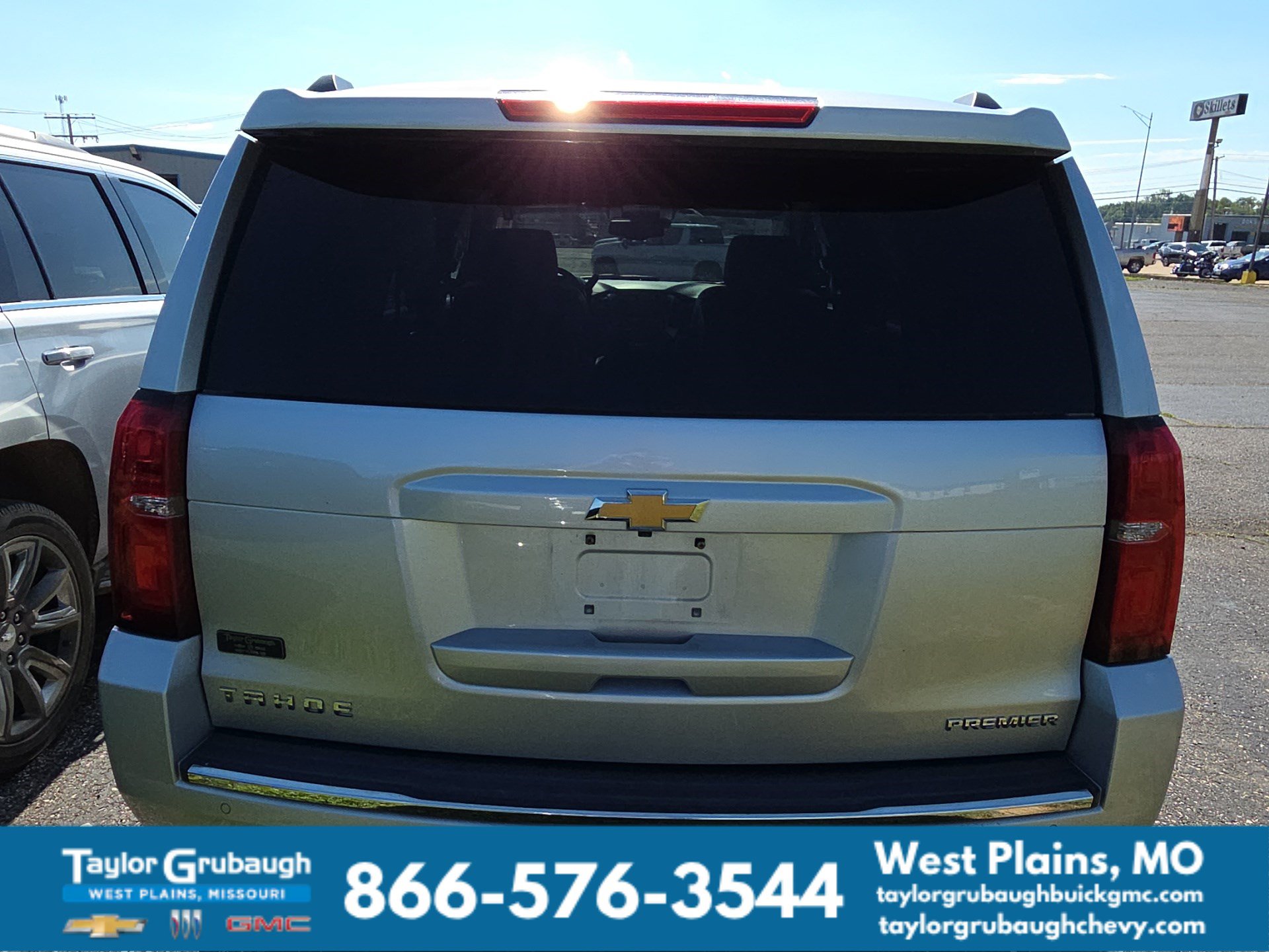 Used 2020 Chevrolet Tahoe Premier AWD/4WD image 5