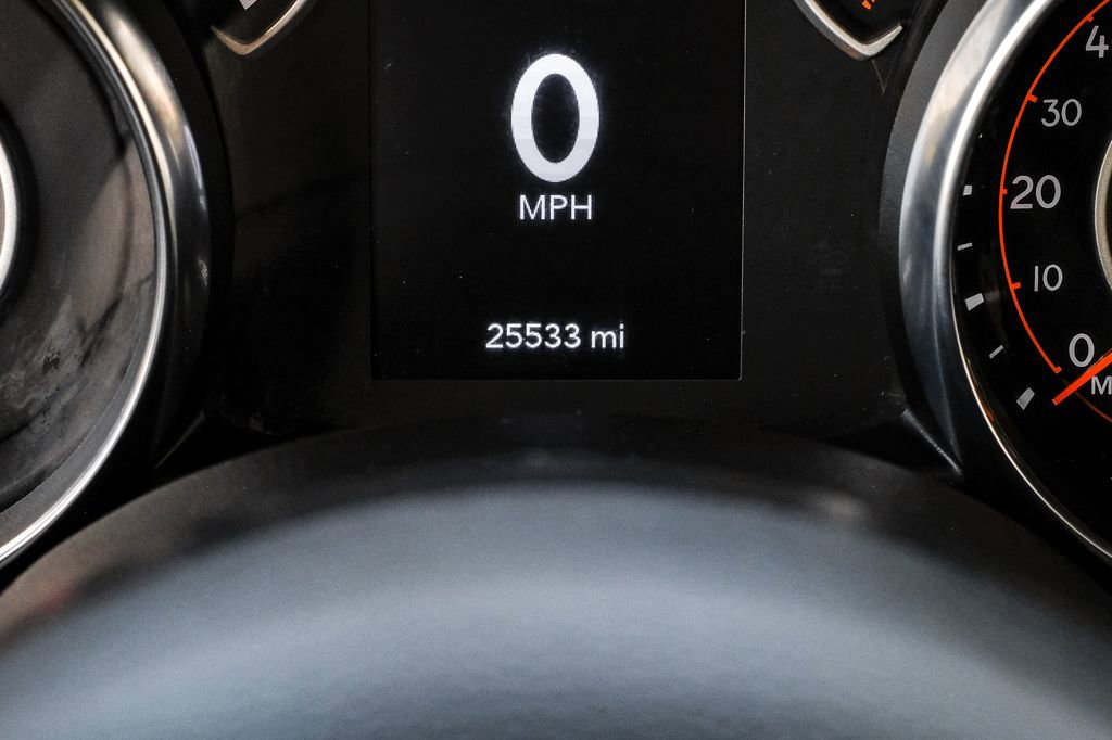 Used 2023 Jeep Gladiator Sport image 23