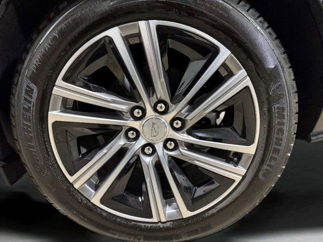 Used 2024 Cadillac Lyriq Luxury w/ LPO, Floor Liner Package image 31