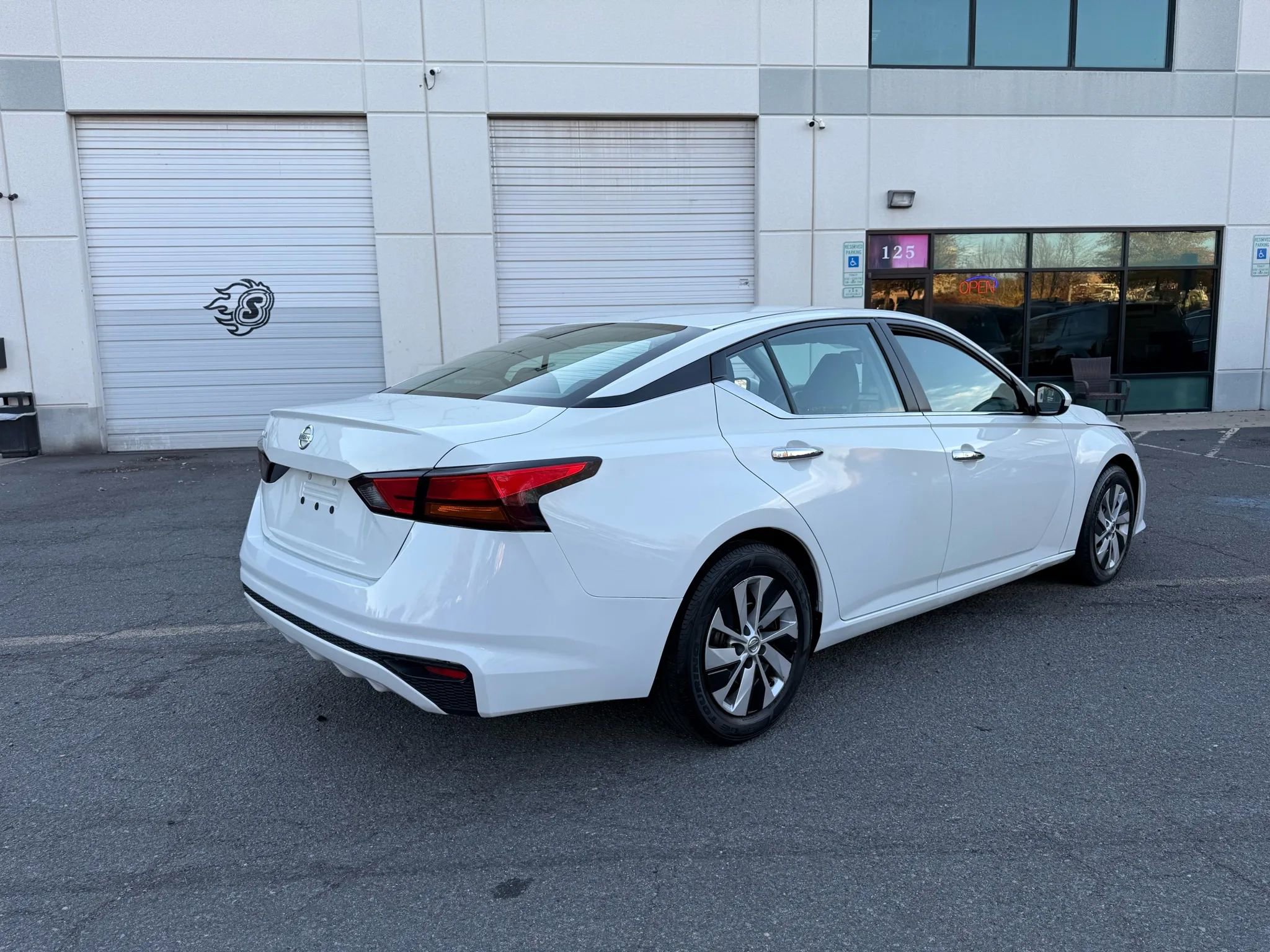 Used 2022 Nissan Altima 2.5 S image 4