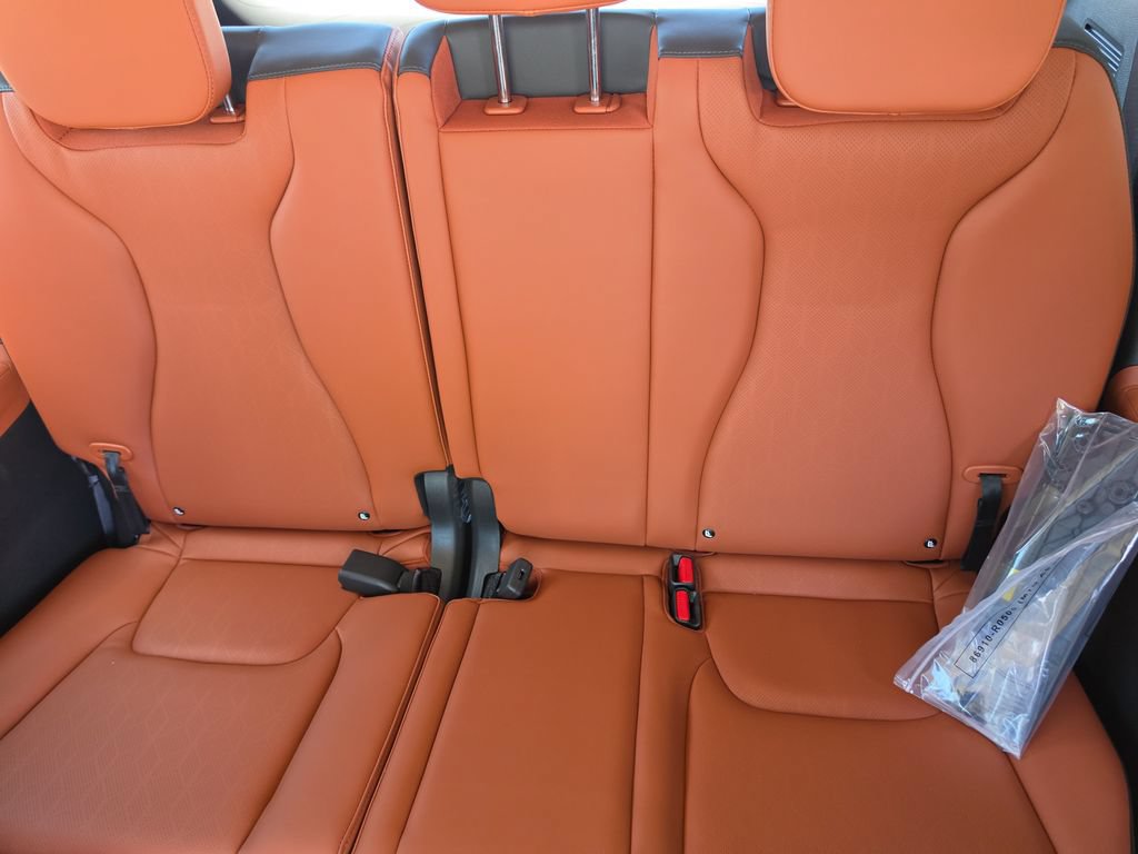 New 2026 Kia Carnival EX FWD image 18