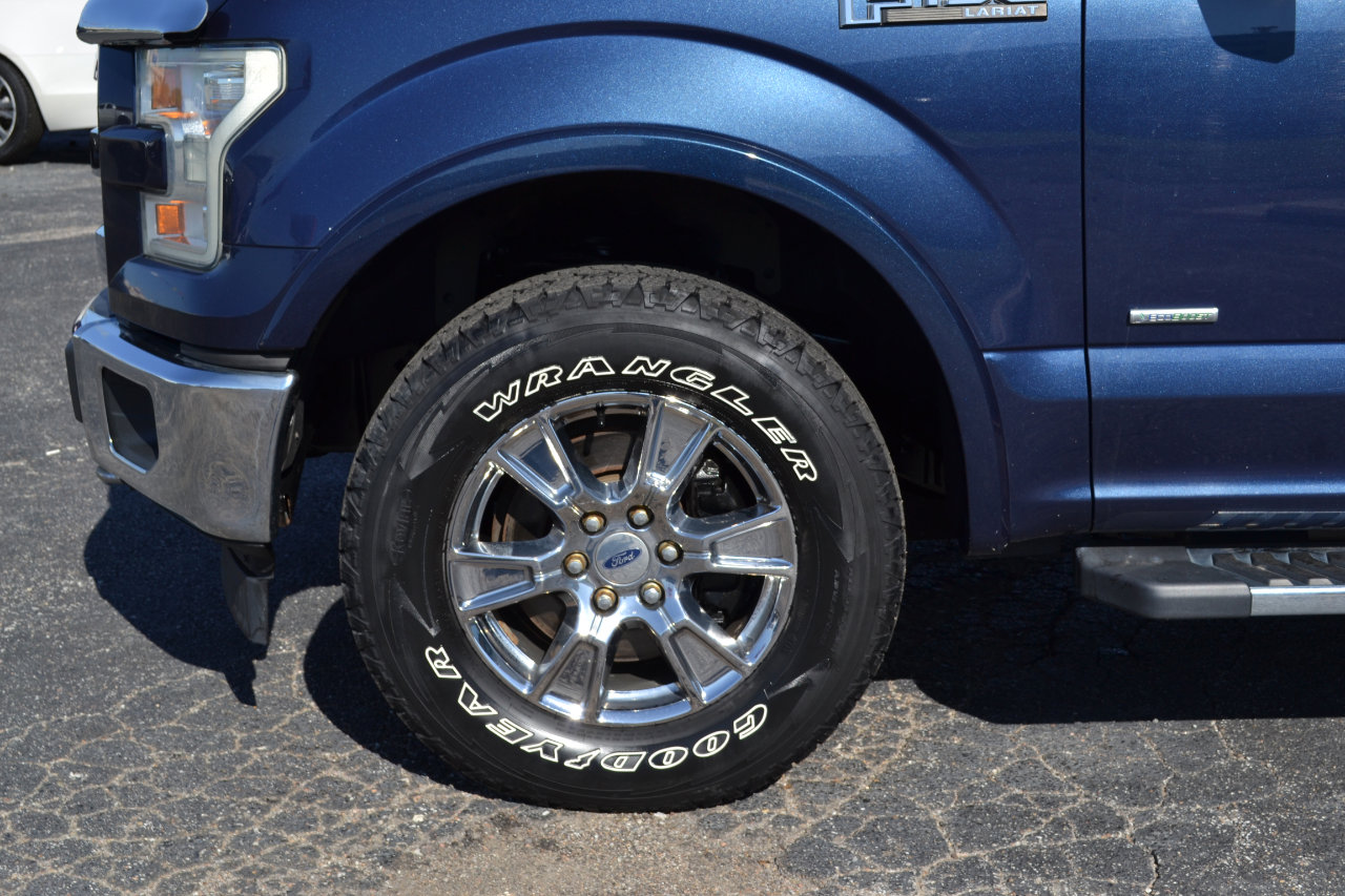 Used 2017 Ford F150 Lariat w/ Equipment Group 502A Luxury image 56