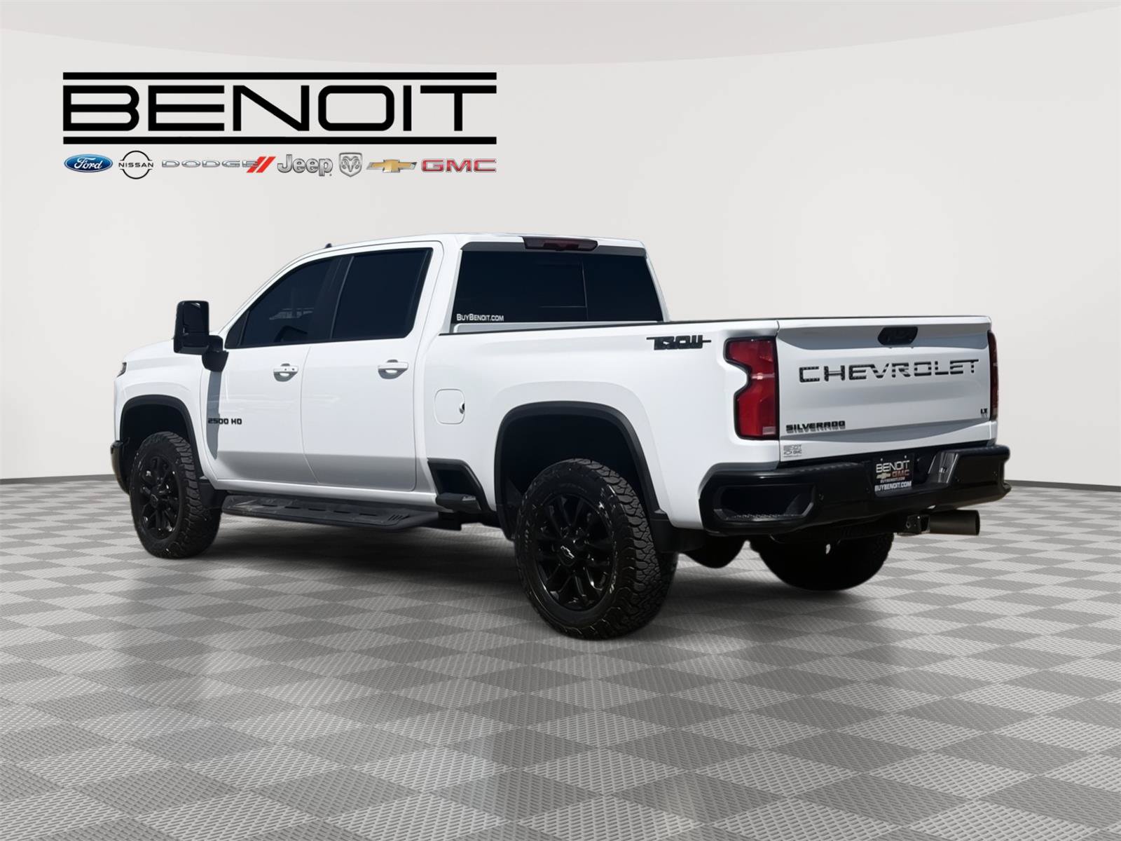 Used 2025 Chevrolet Silverado 2500 LT w/ Trail Boss Package AWD/4WD image 8