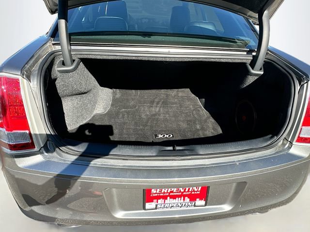 Used 2012 Chrysler 300 S RWD image 26