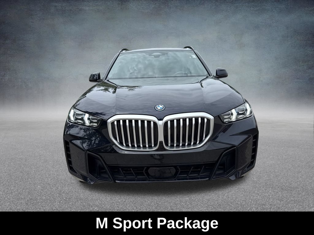 Used 2025 BMW X5 xDrive50e w/ M Sport Package AWD/4WD image 11