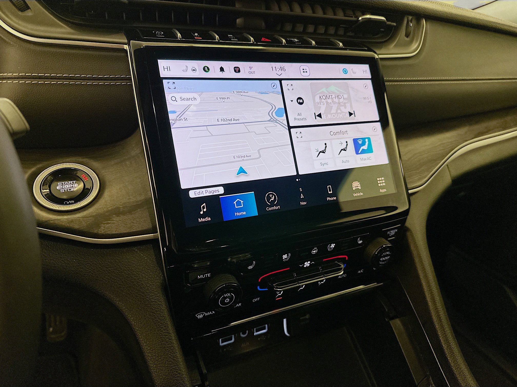 Used 2024 Jeep Grand Cherokee L Limited w/ Luxury Tech Group II image 26