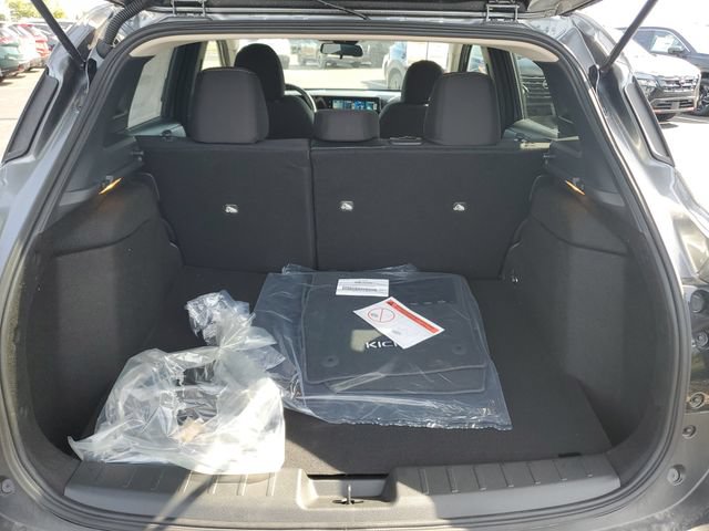 New 2027 Nissan Kicks SV AWD/4WD image 12