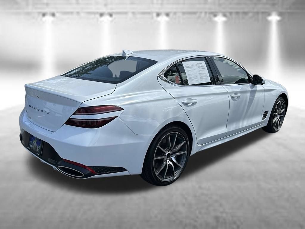 Used 2026 Genesis G70 2.5T RWD image 5