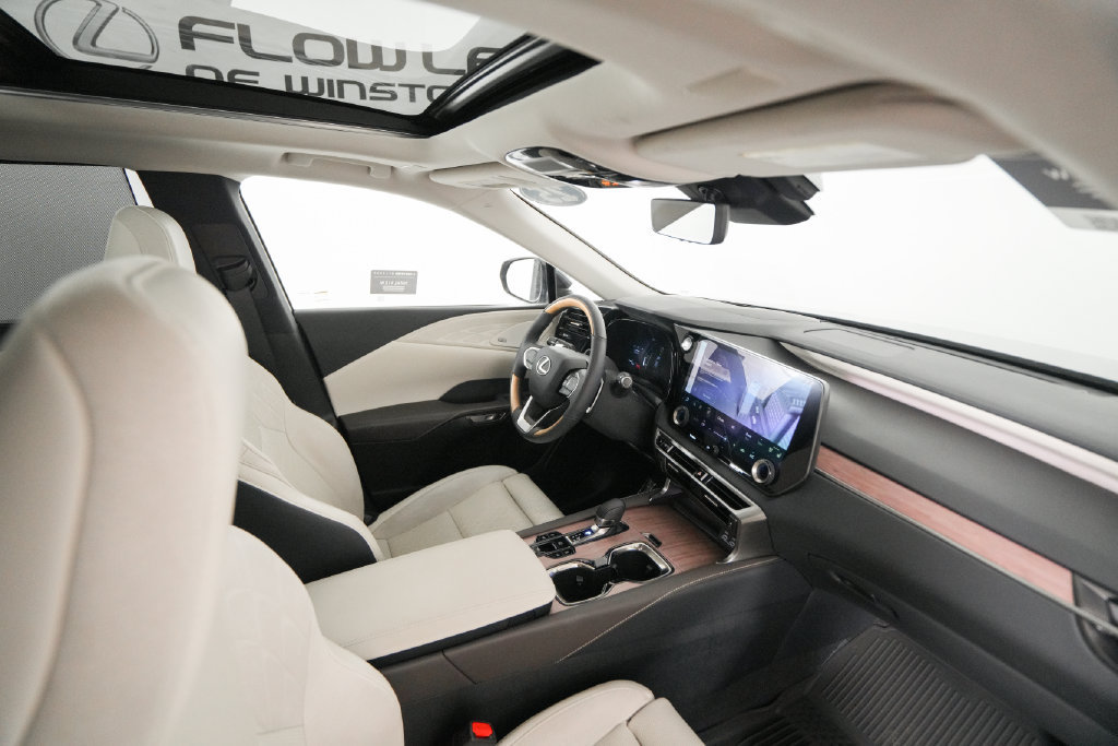 Certified 2025 Lexus RX 350 AWD w/ Convenience Package image 20