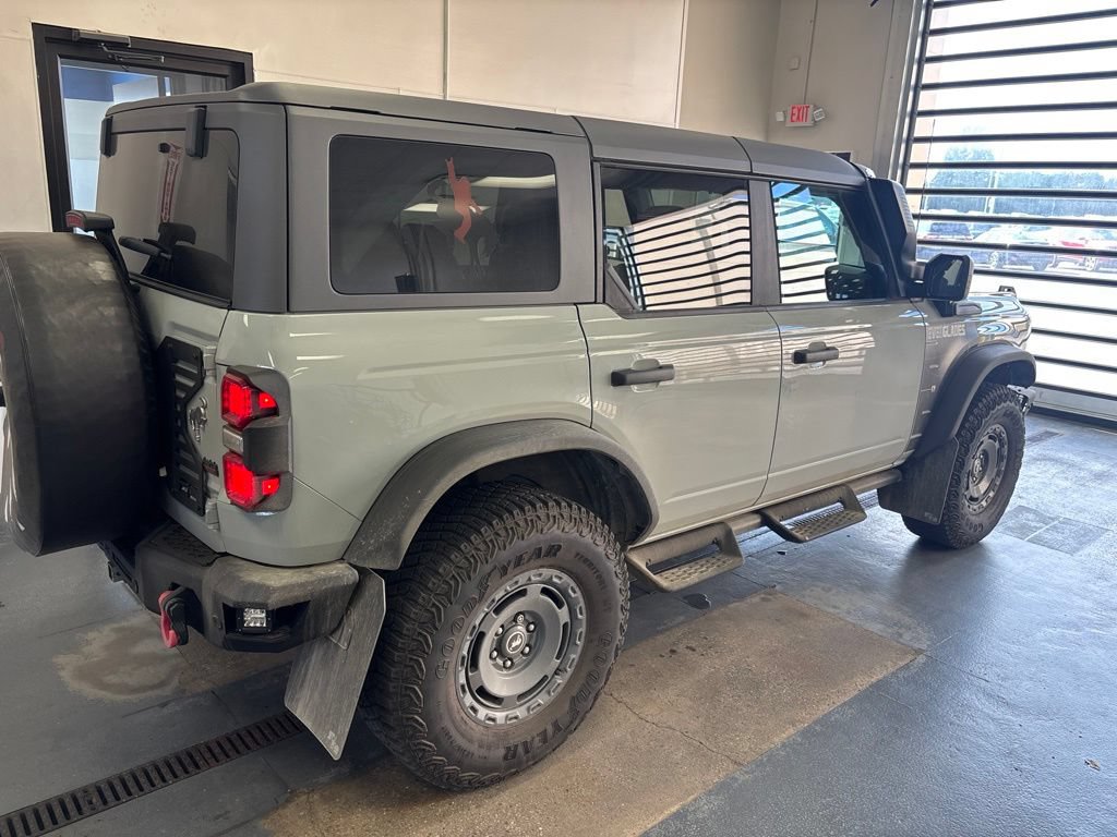 Used 2024 Ford Bronco Everglades AWD/4WD image 6
