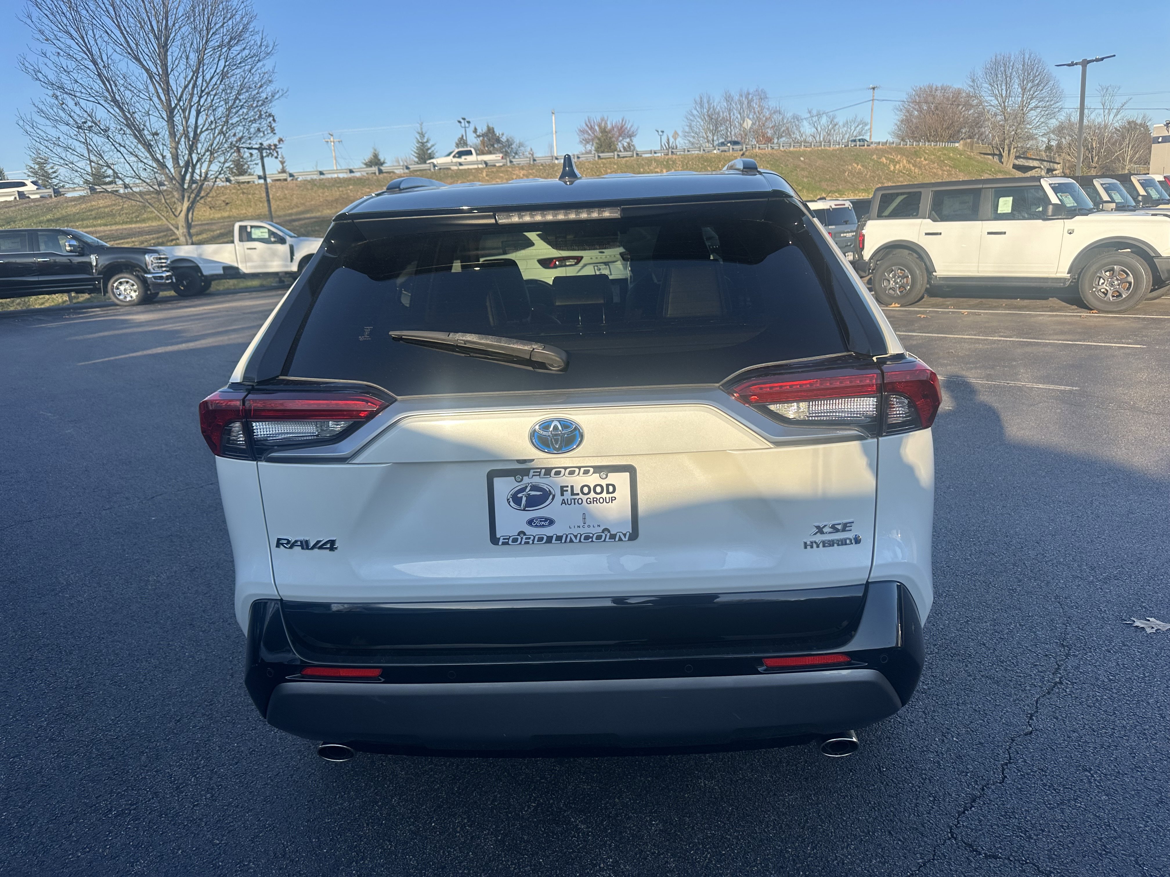 Used 2020 Toyota RAV4 XSE image 6