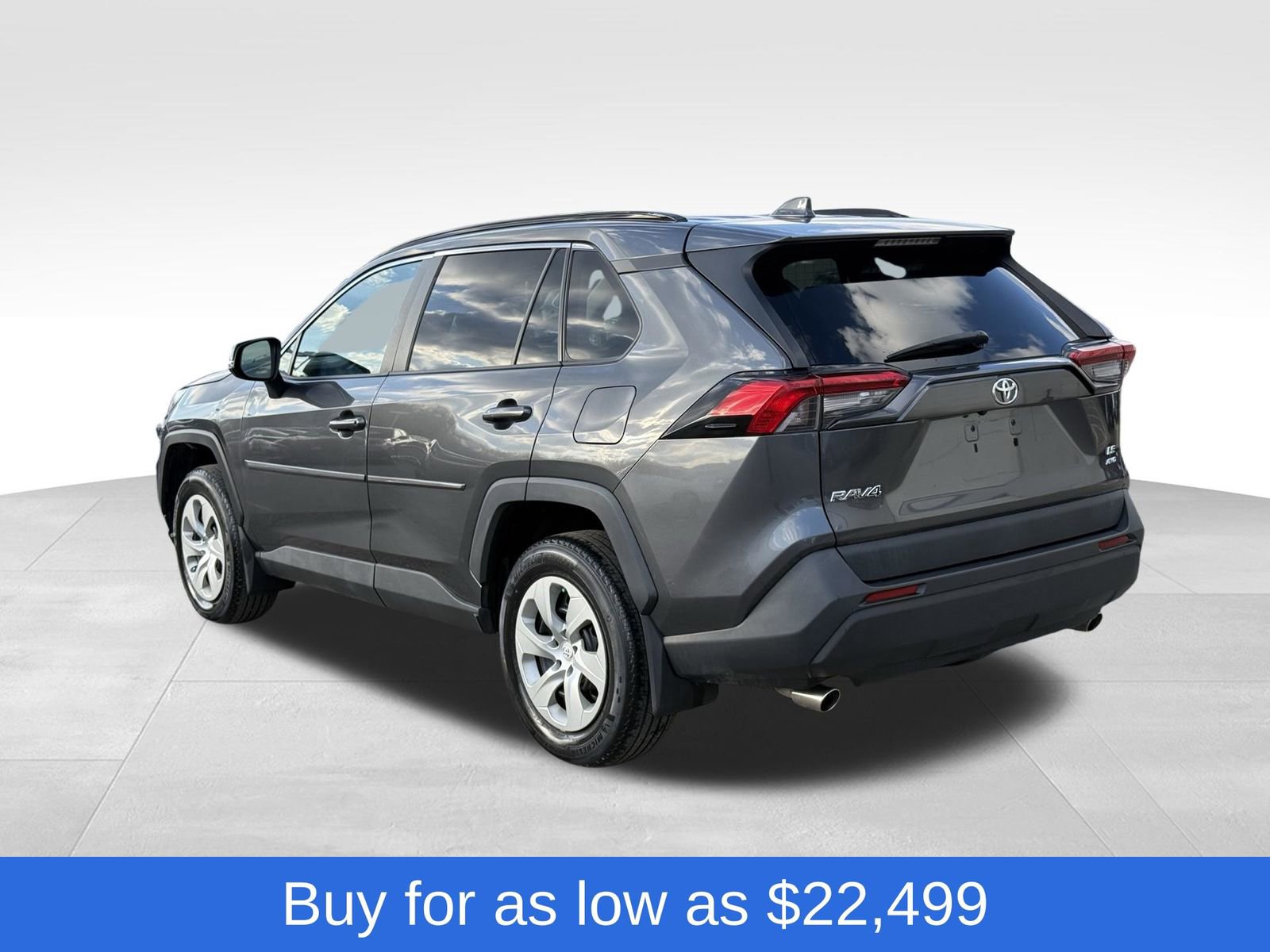 Used 2019 Toyota RAV4 LE AWD/4WD image 6