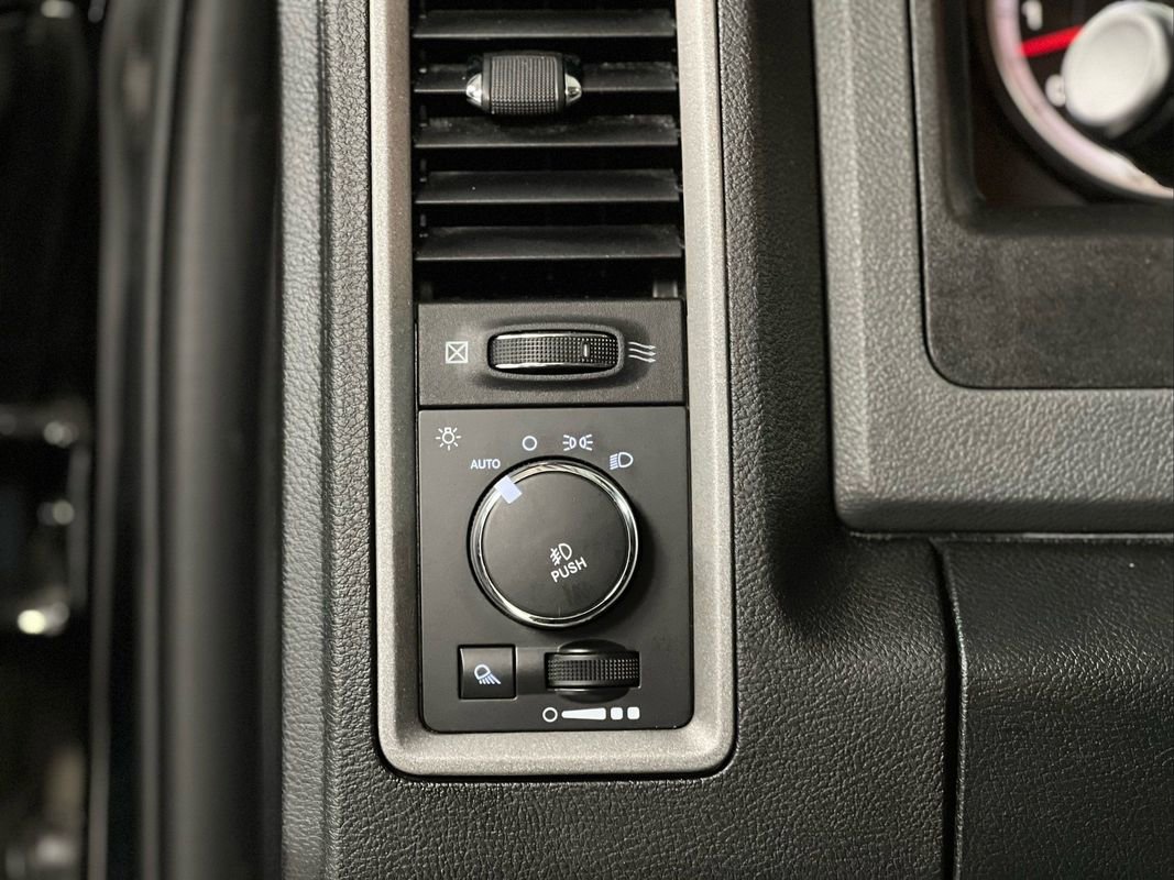 Used 2014 RAM 1500 Express w/ Black Ram 1500 Express Group image 23