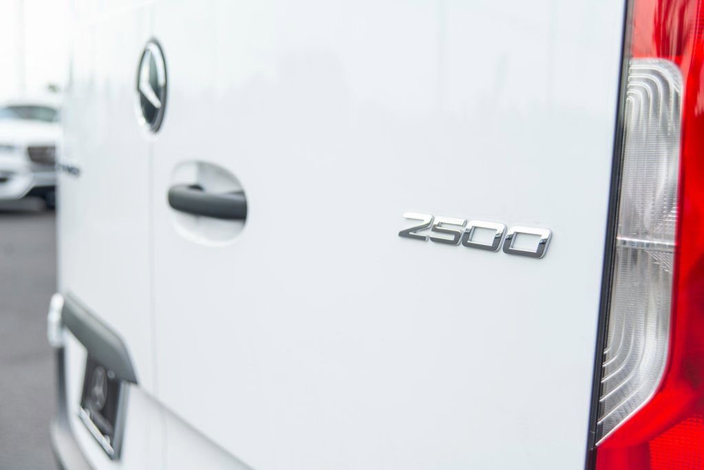 Used 2024 Mercedes-Benz Sprinter 2500 image 15
