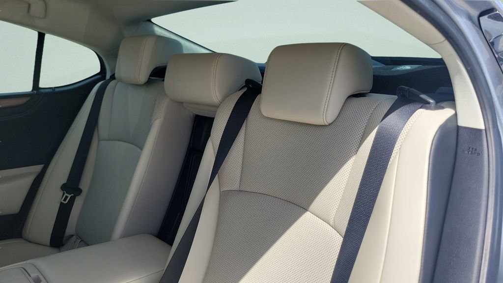 Used 2023 Lexus ES 350 w/ Premium Package image 13