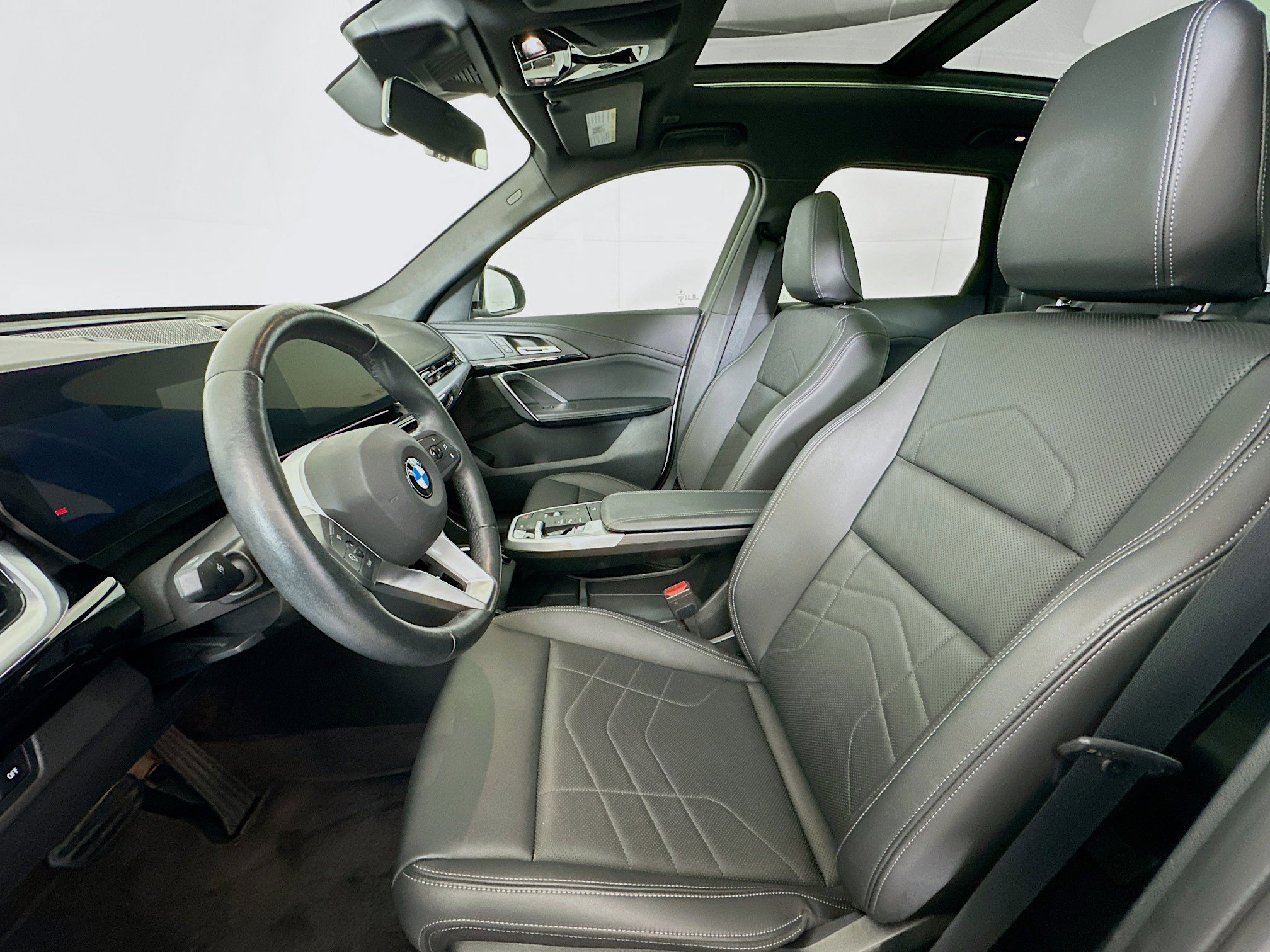 Used 2024 BMW X1 xDrive28i w/ Convenience Package image 13