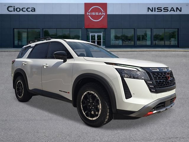 New 2026 Nissan Pathfinder Rock Creek w/ Rock Creek Premium Package AWD/4WD image 7