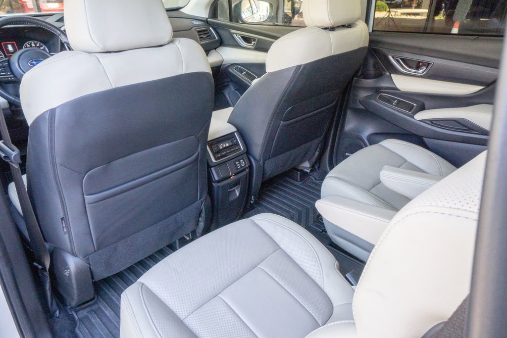 Used 2024 Subaru Ascent Limited w/ Technology Package AWD/4WD image 18