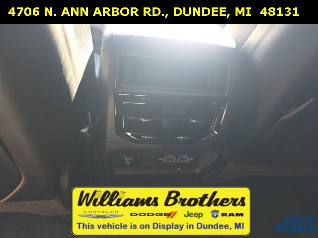 Certified 2024 Jeep Grand Cherokee Altitude image 27