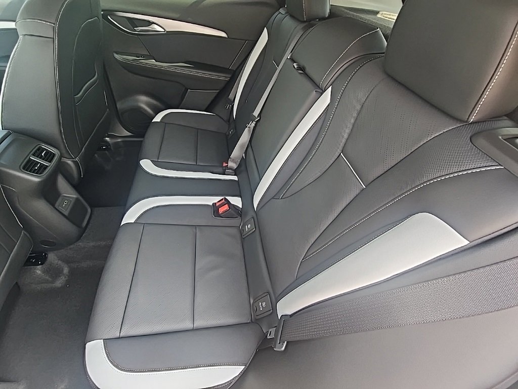 New 2025 Buick Envision Sport Touring image 13