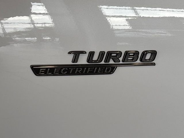 New 2026 Mercedes-Benz GLC 43 AMG 4MATIC image 11