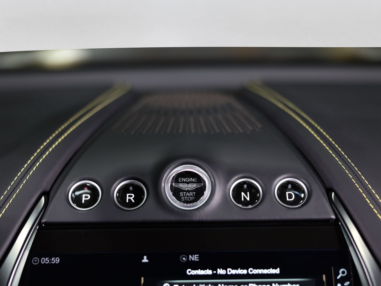 Used 2024 Aston Martin DBX 707 AWD/4WD image 32