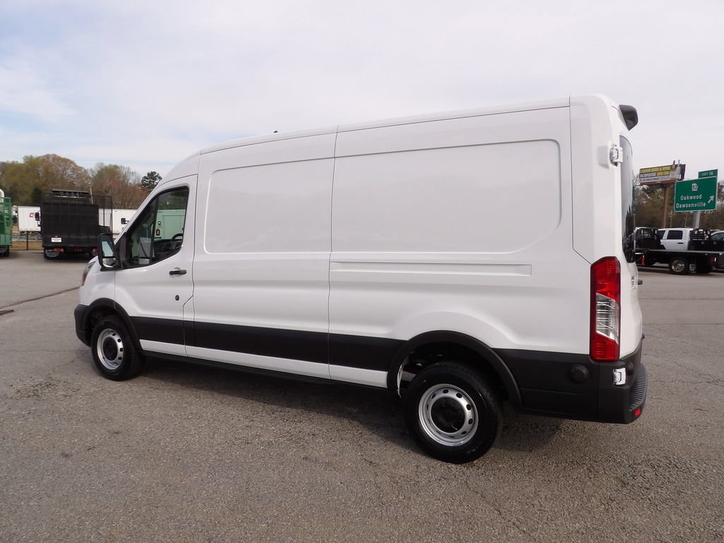 Used 2024 Ford Transit 250 148 Medium Roof w/ Load Area Protection Package RWD image 4