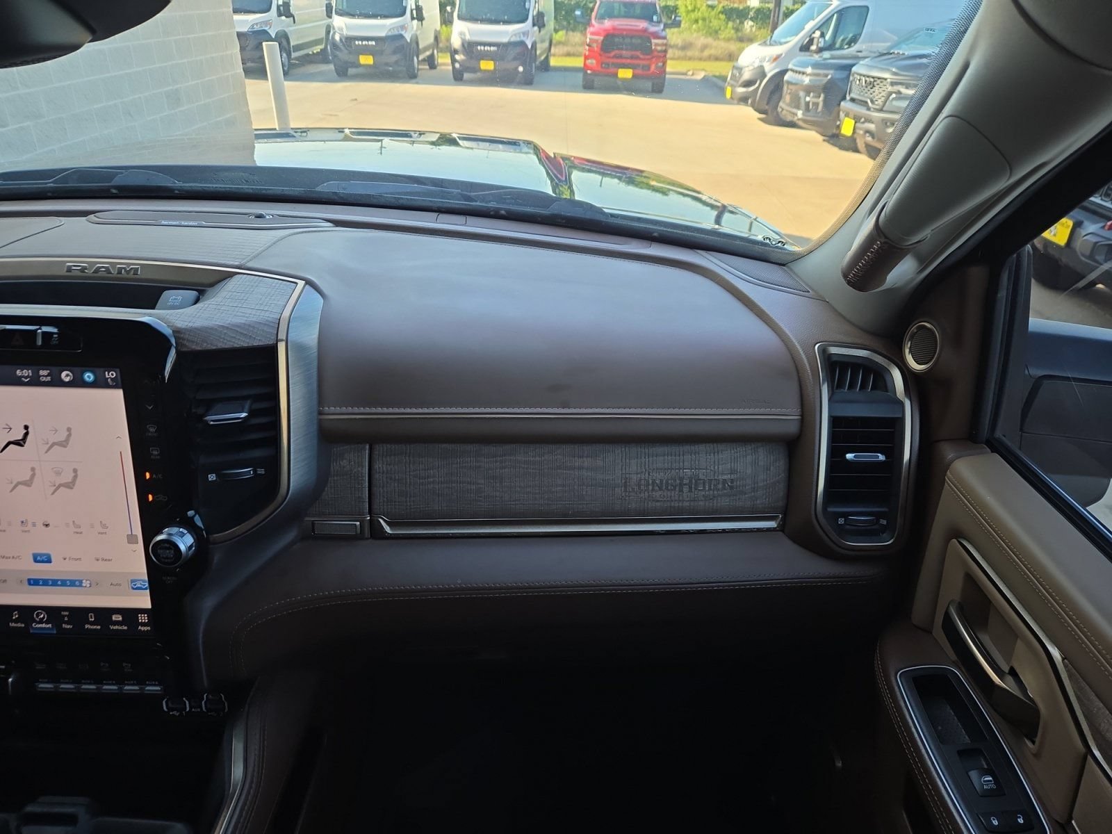 Used 2023 RAM 3500 Limited AWD/4WD image 20