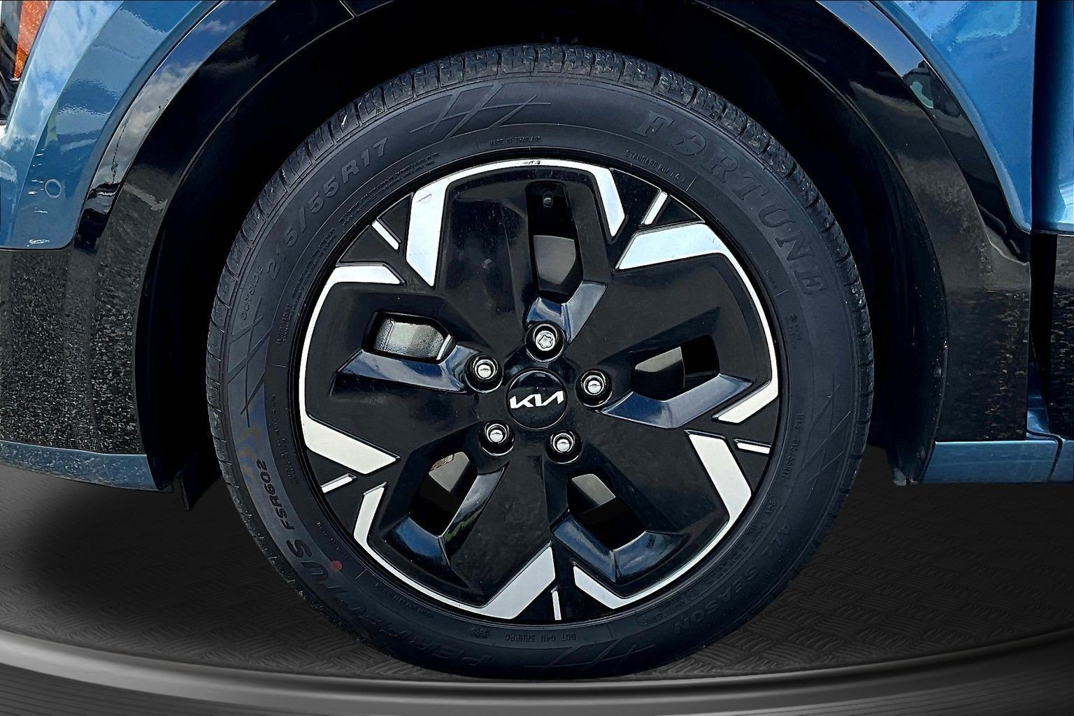 Used 2023 Kia Niro Wave FWD image 29