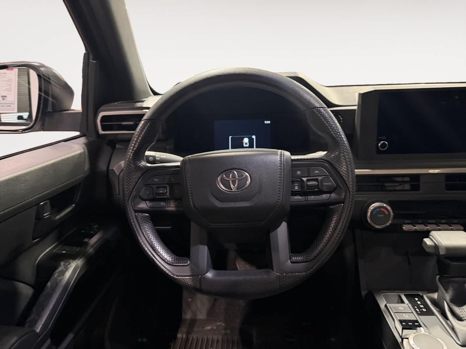 Used 2025 Toyota Tacoma SR w/ SR Upgrade Package AWD/4WD image 12