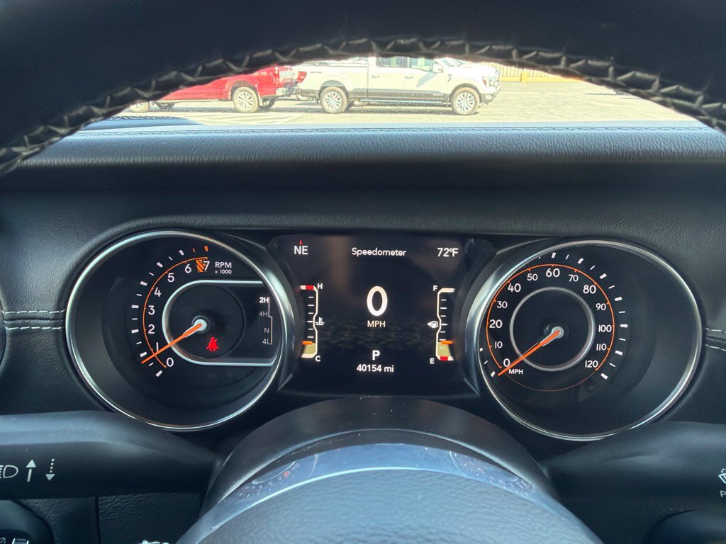 Used 2021 Jeep Gladiator Overland w/ Popular Equipment Package AWD/4WD image 17
