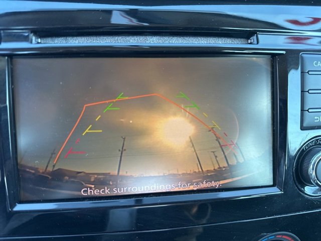 Used 2018 Nissan Rogue S image 16