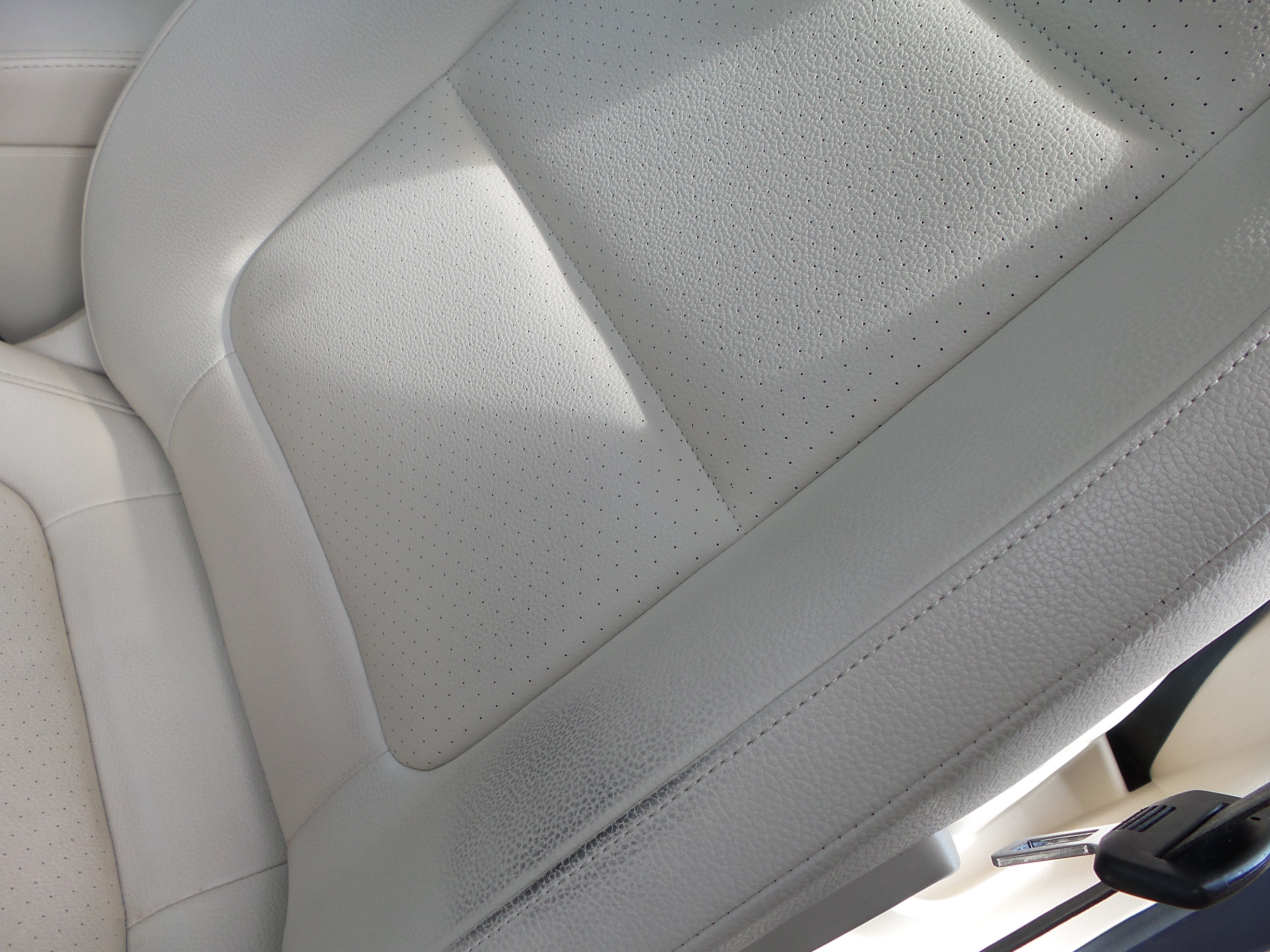 Used 2015 Volkswagen Tiguan SEL FWD image 68