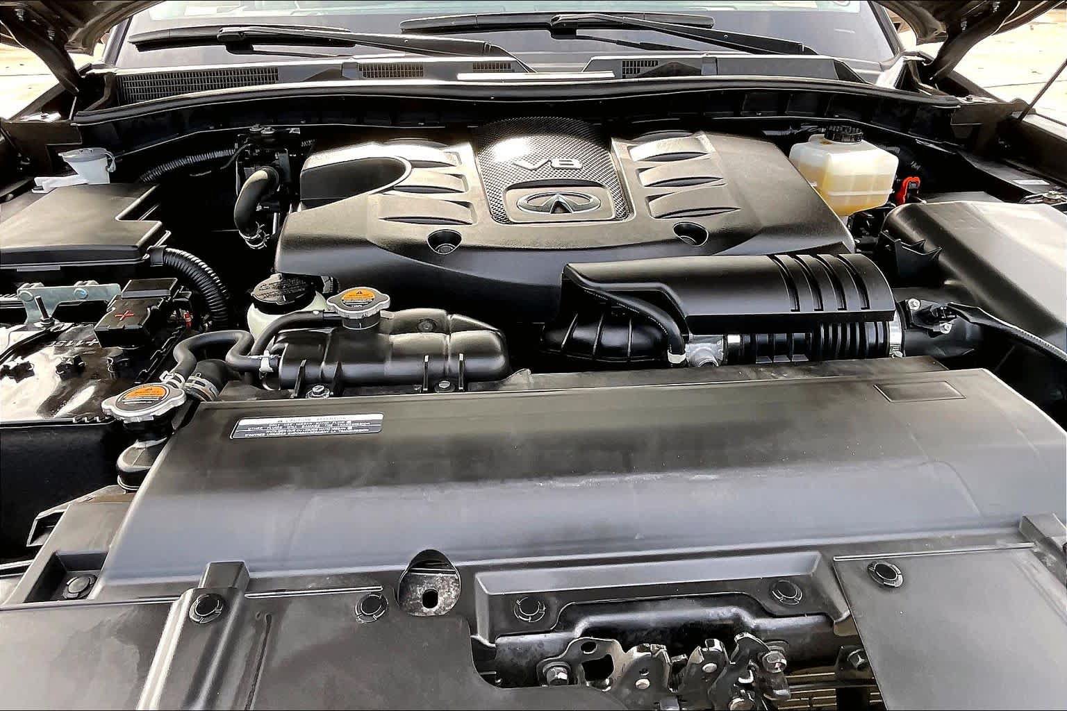 Used 2023 INFINITI QX80 Luxe w/ Cargo Package RWD image 32