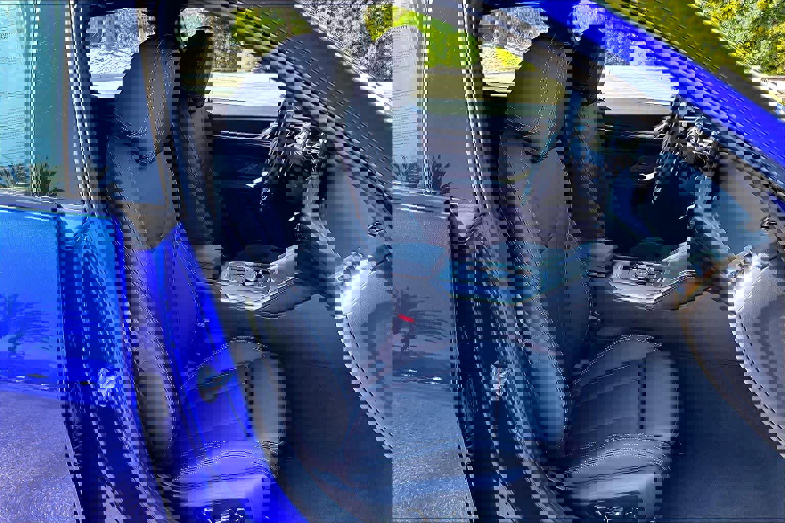 Used 2025 BMW 430i xDrive w/ M Sport Package image 8