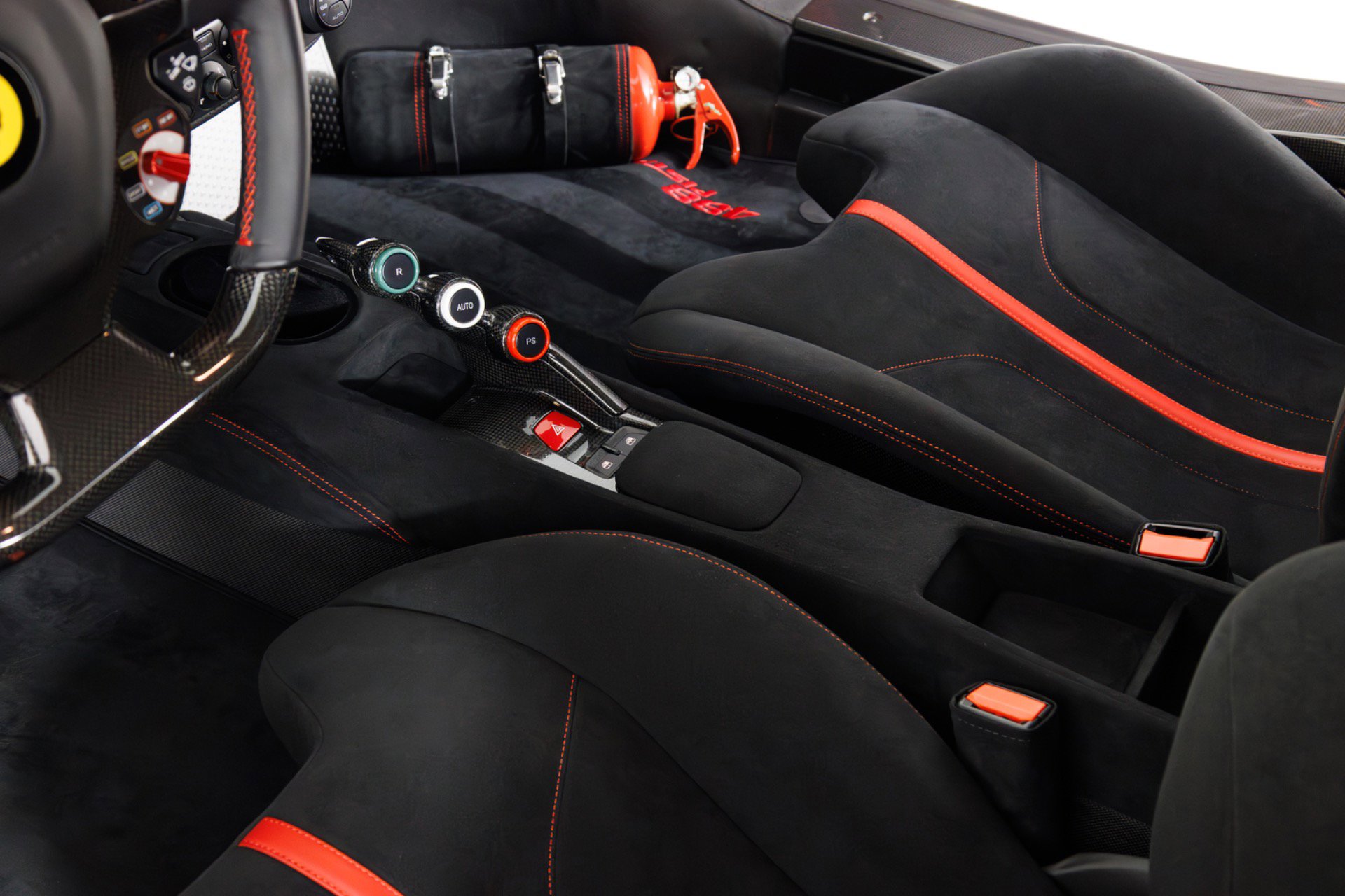 Used 2020 Ferrari 488 Pista Coupe image 25