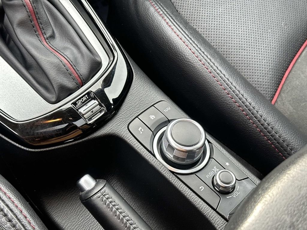 Used 2016 MAZDA CX-3 Grand Touring image 16