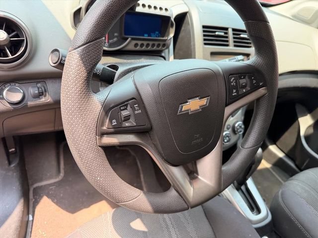 Used 2015 Chevrolet Sonic LT FWD image 21