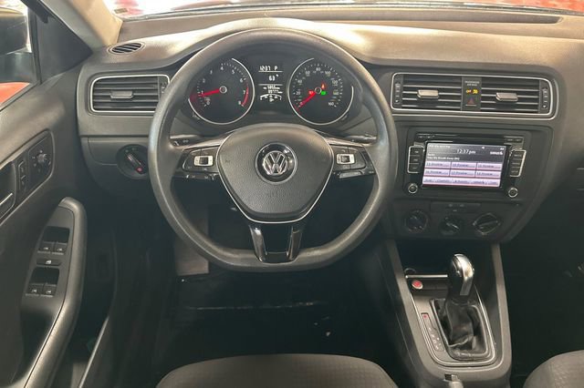 Used 2015 Volkswagen Jetta S w/ Welcome Package image 16